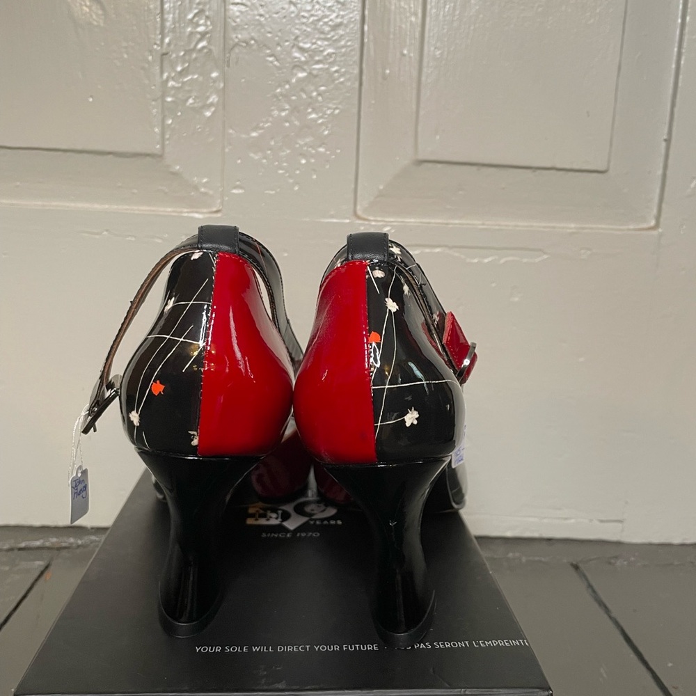 John Fluevog Black and Red Artistic Heels - Picture 4 of 6